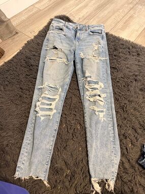 American Eagle Outfitters Light Blue Ripped Skinny Jeans
